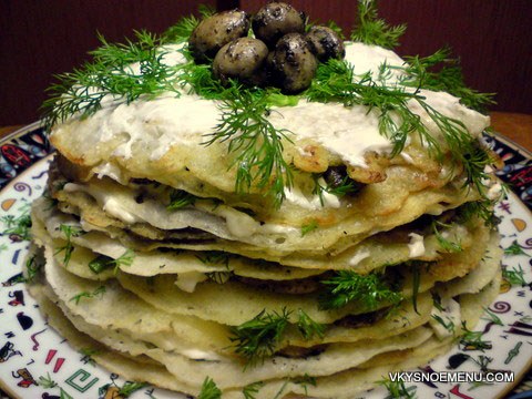 блинный торт с грибами