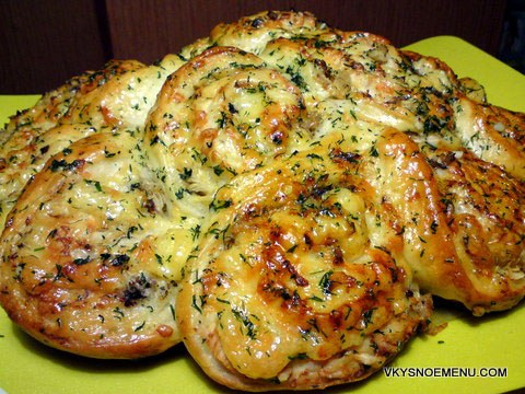пирог с курицей и сыром
