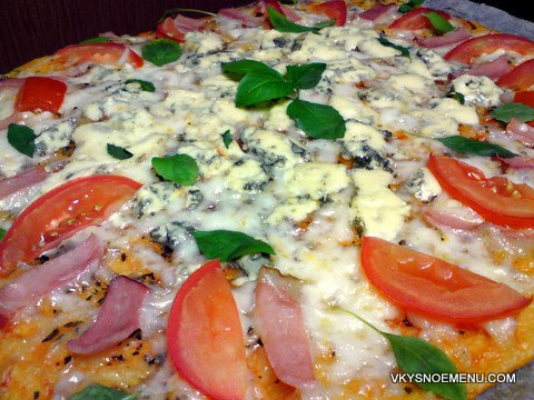 пицца с голубым сыром