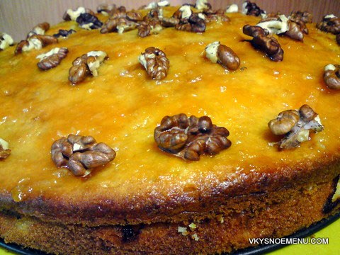 морковный пирог с абрикосами